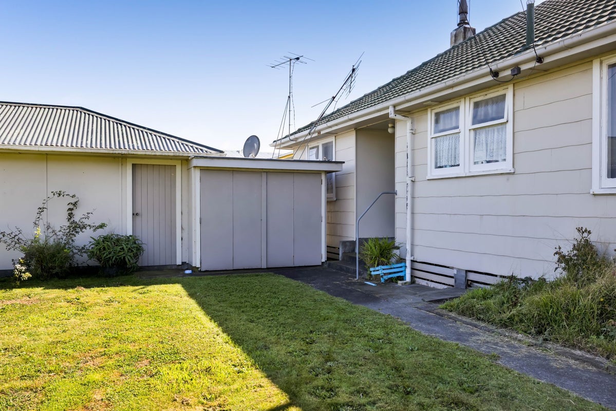 32 Rangauri Street, Manaia, Manaia - Carousel 2