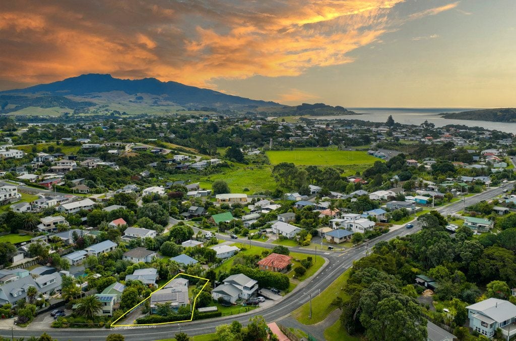 49A Government Road, Raglan, Raglan - Carousel 37