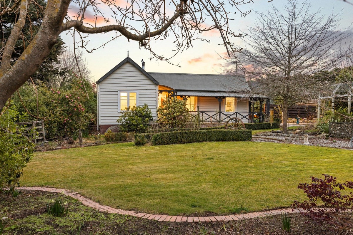 1310 Marshmans Road, Balcairn, Amberley - Carousel 2