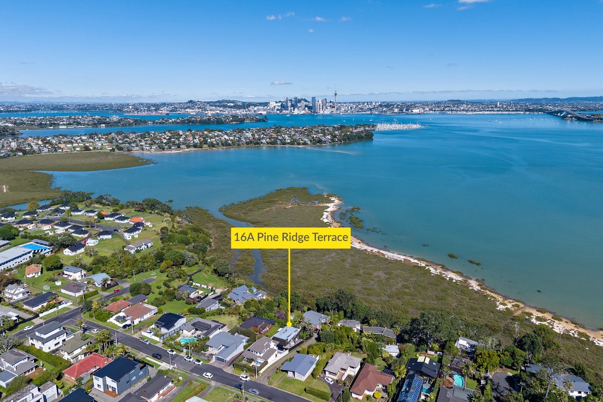2/16 PINE RIDGE TERRACE, Hauraki, Auckland - Carousel 17