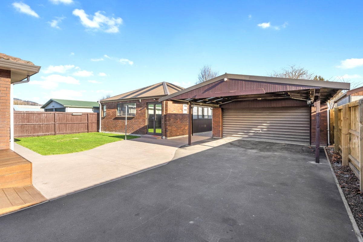 31 Fusilier Street, Hoon Hay, Christchurch - Carousel 1