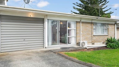 2/4 Grierson Place, Pukekohe, Pukekohe - Carousel 1