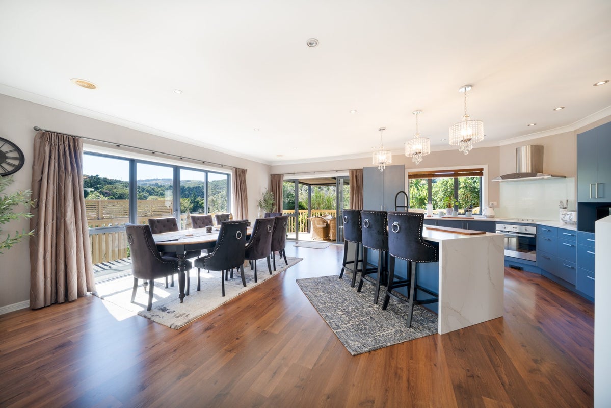20 Wantwood Grove, Churton Park, Wellington - Carousel 2