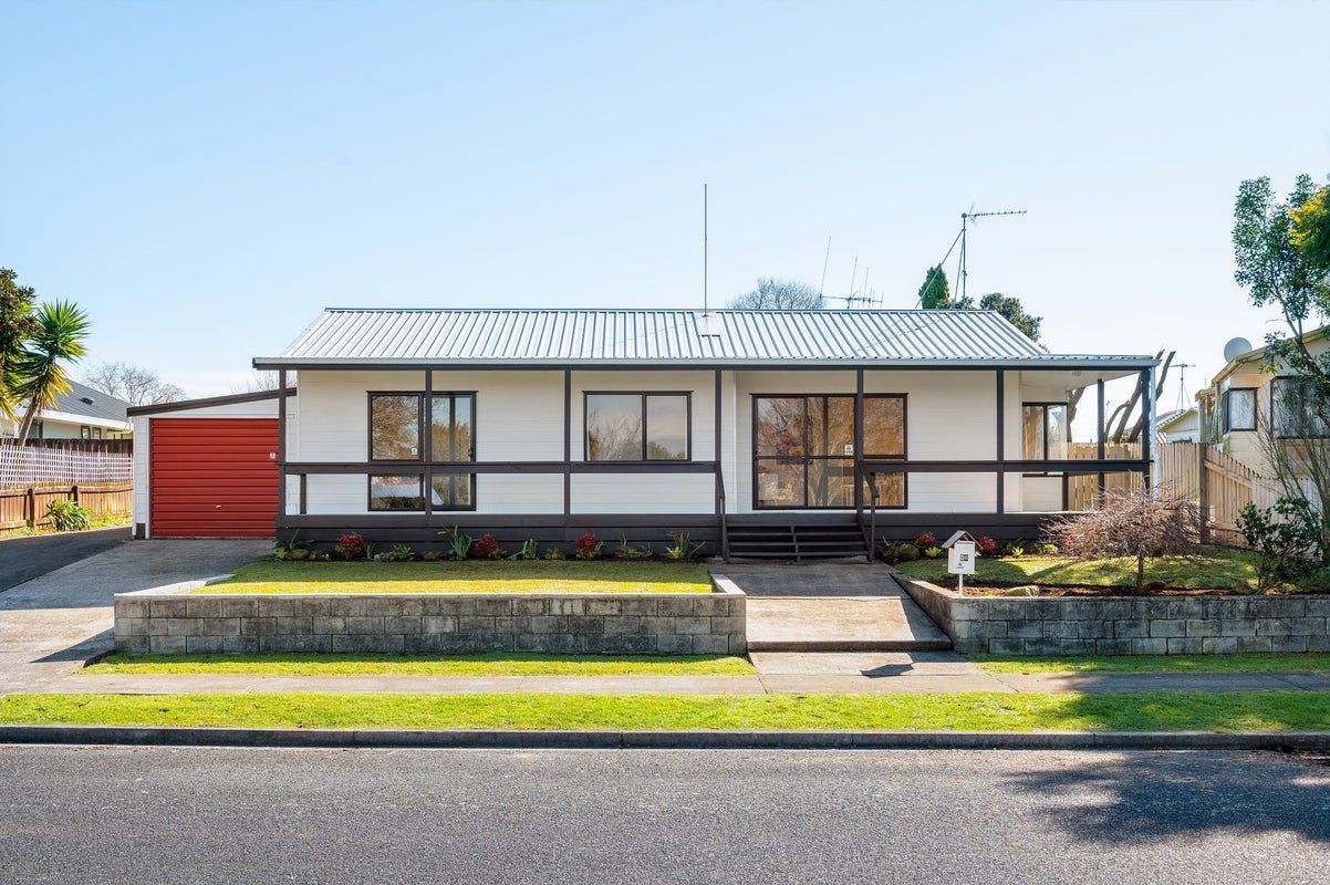 56 Derby Street, Nawton, Hamilton - Carousel 1