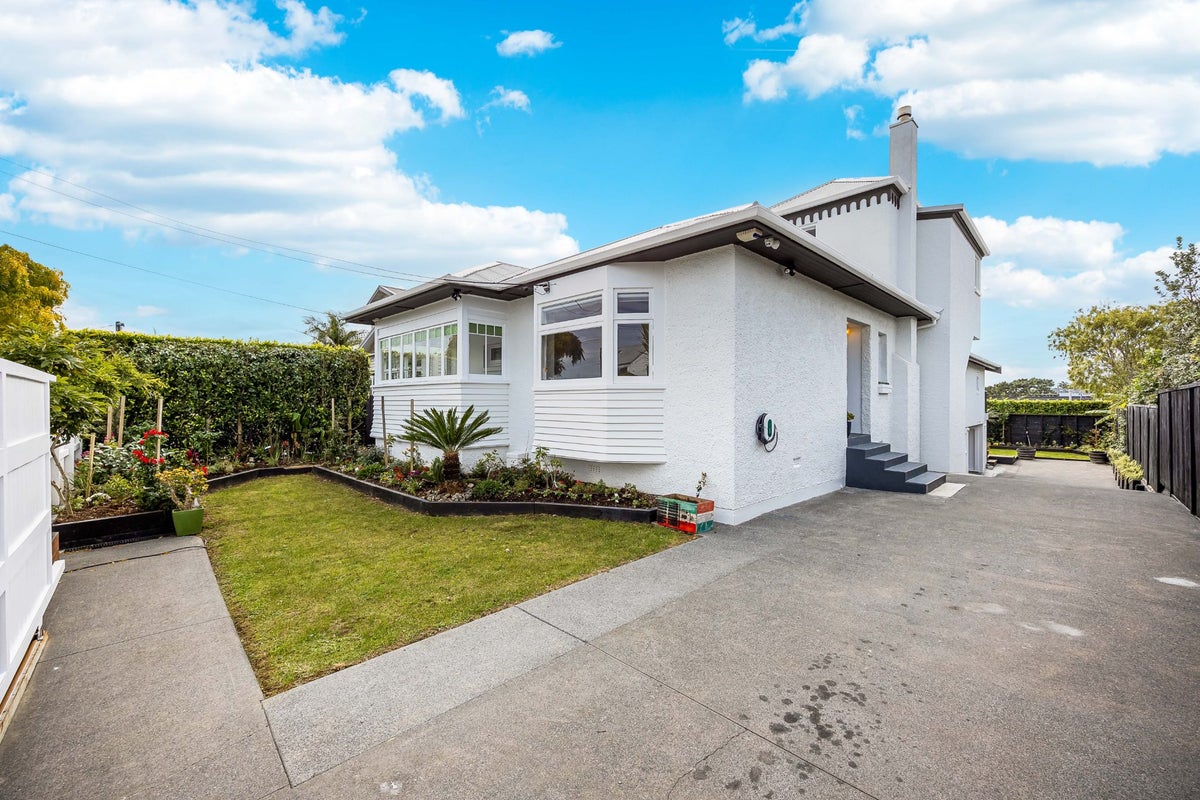 21 Sunny Brae Crescent, Westmere, Auckland - Carousel 42