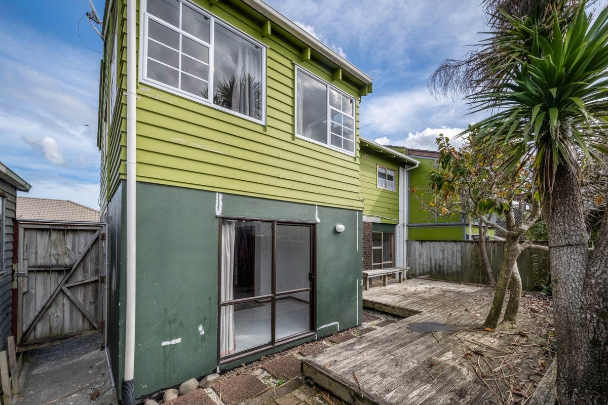 5/46 Seabrook Avenue, New Lynn, Auckland - Carousel 2