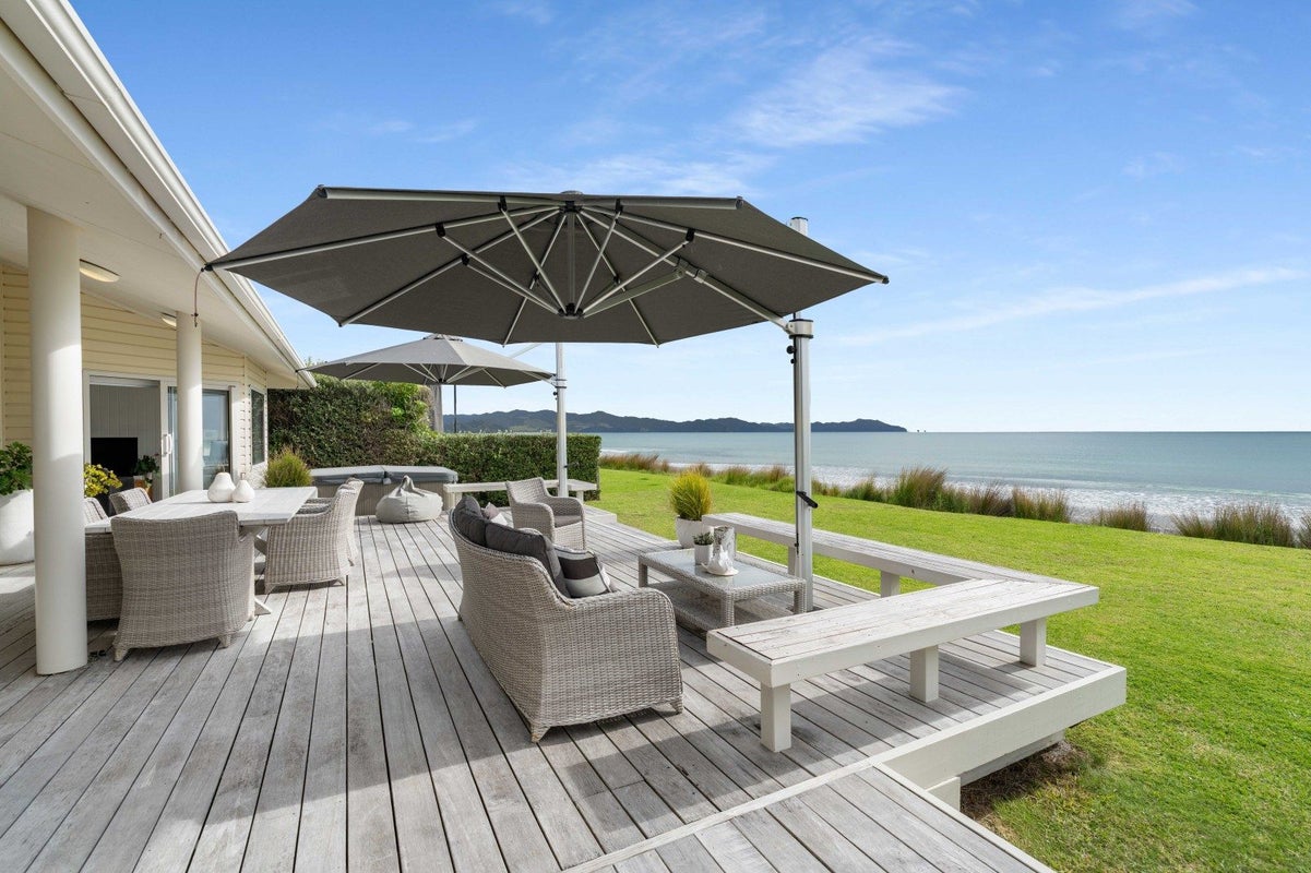 220 Kenwood Drive, Matarangi, Whitianga - Carousel 1