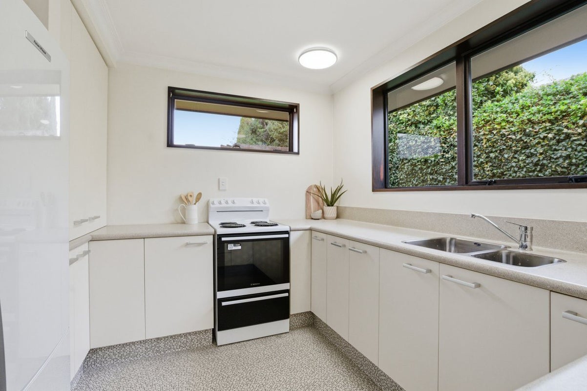 2/119 Reynolds Avenue, Bishopdale, Christchurch - Carousel 2
