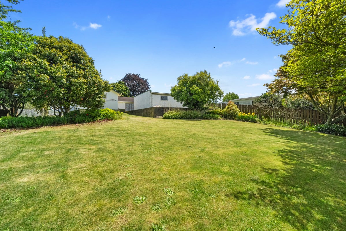 97 Lyon Street, Kihikihi, Te Awamutu - Carousel 17
