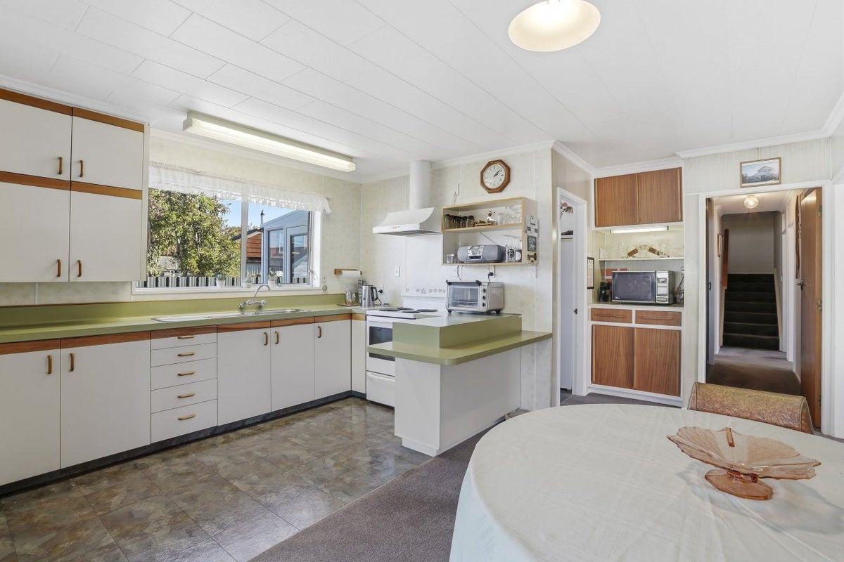 2/17 Nyoli Street, Northcote, Christchurch - Carousel 2