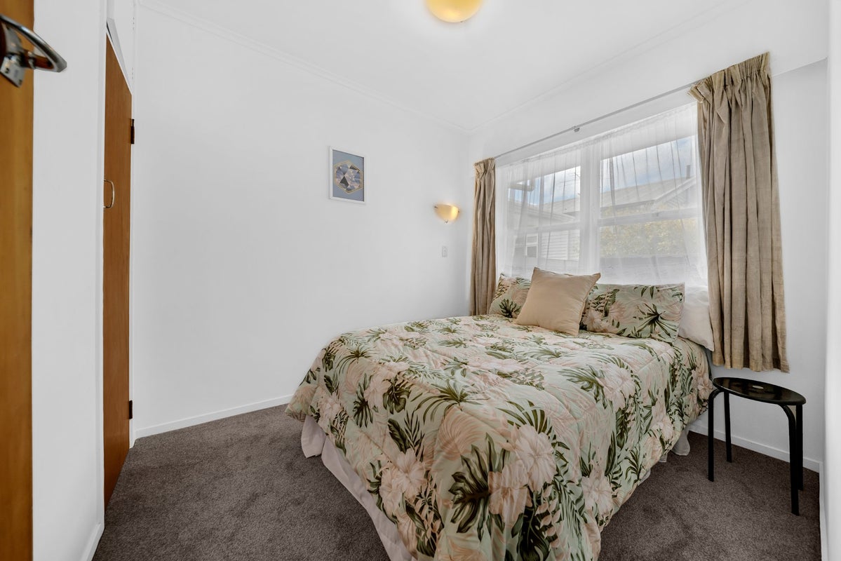 75 Glen Avenue, Papatoetoe, Auckland - Carousel 19