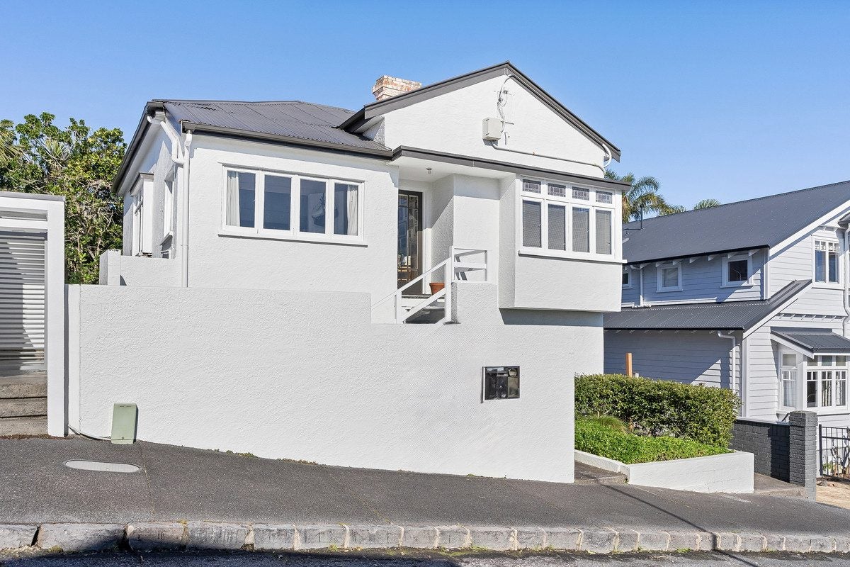 10 Yarborough Street, Saint Marys Bay, Auckland - Carousel 1