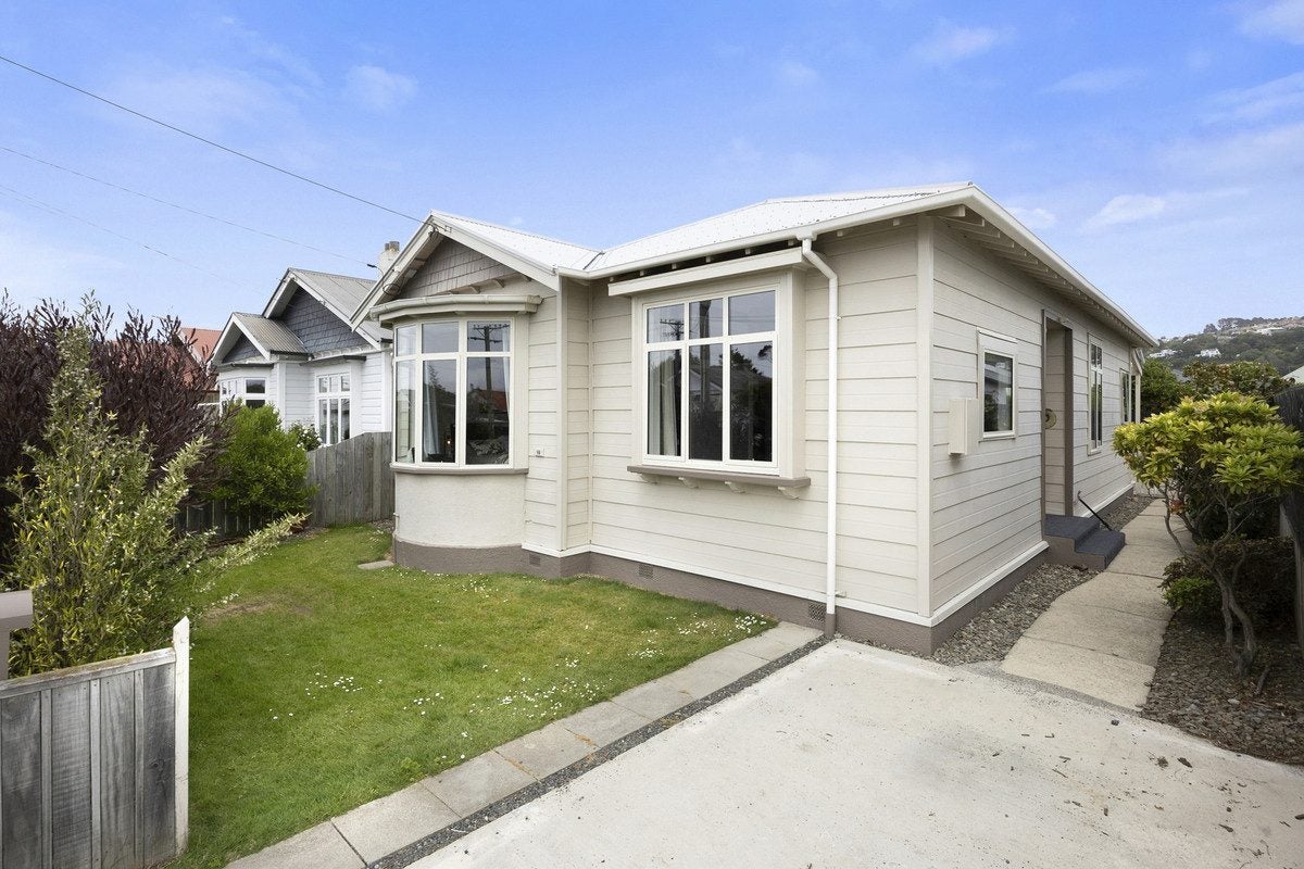 10 Waterloo Street, Saint Kilda, Dunedin - Carousel 1