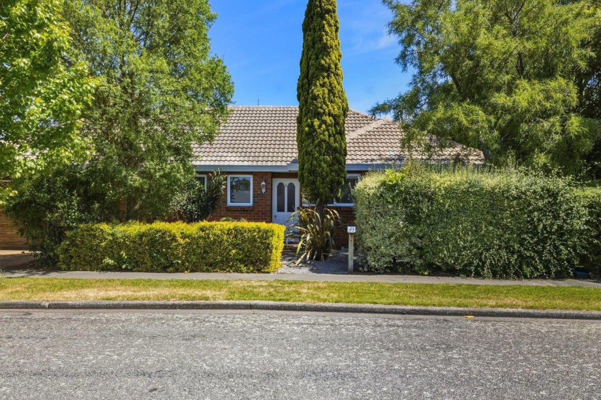 43 Bank Street, Amberley, Amberley - Carousel 1