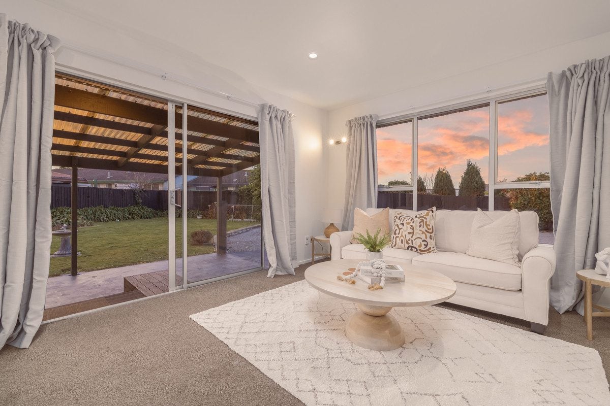 96A Springs Road, Hornby, Christchurch - Carousel 2