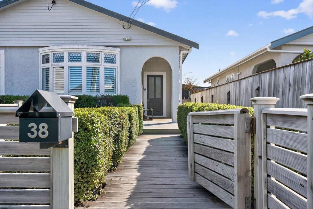 38 Mills Street, Boulcott, Lower Hutt - Carousel 30