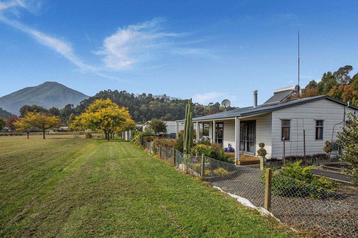 8 Owen Road, Kawerau, Kawerau - Carousel 1