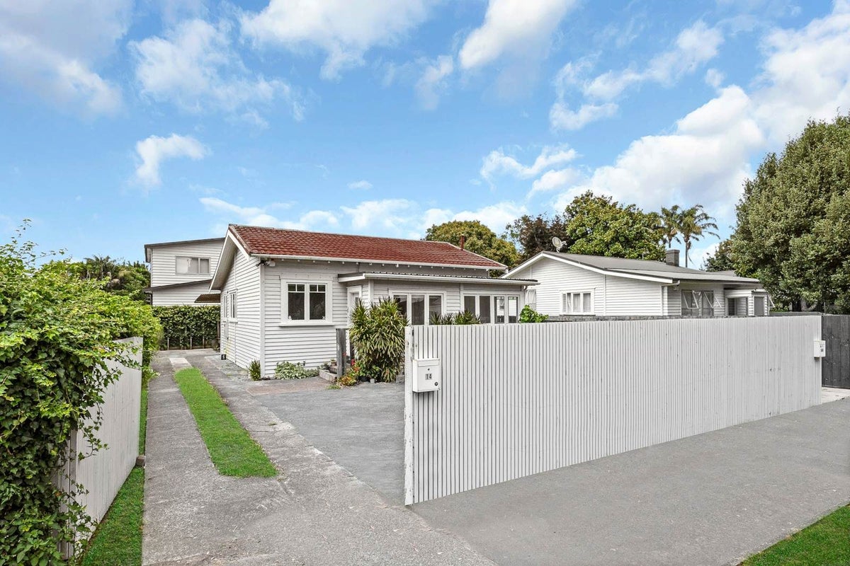 14 Mead Street, Avondale, Auckland - Carousel 1