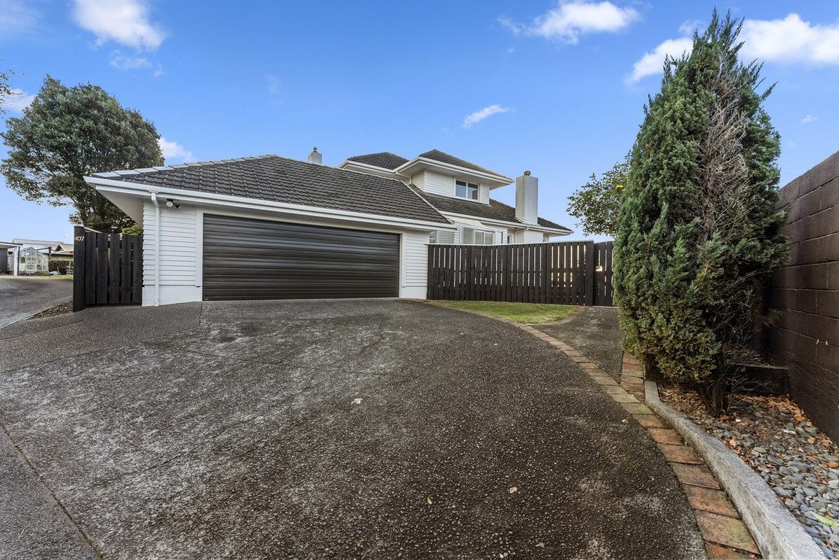 407 Devon Street West, Lynmouth, New Plymouth - Carousel 26