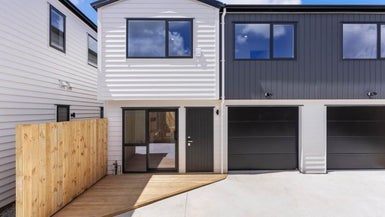 8C Devonshire Road, Unsworth Heights, Auckland - Carousel 1