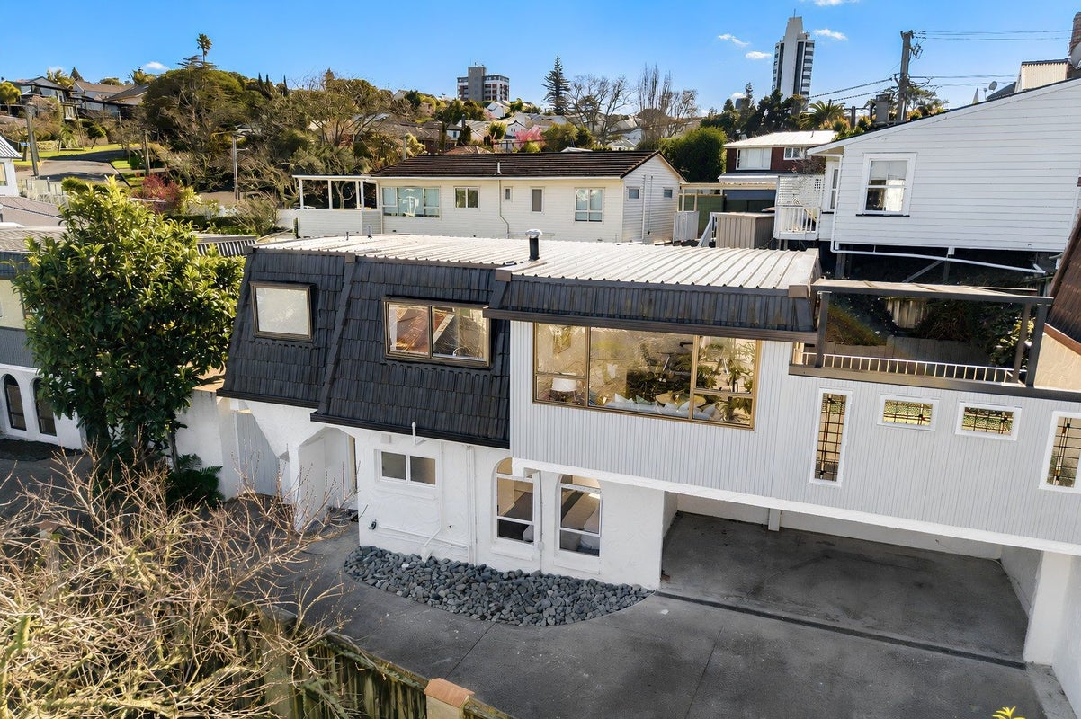 2/31 Ascot Avenue, Remuera, Auckland - Carousel 1