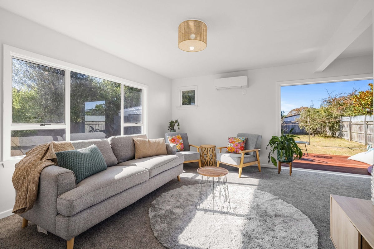 30 Willryan Avenue, New Brighton, Christchurch - Carousel 2