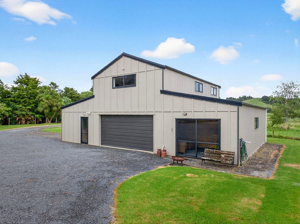 273B Paparimu Road, Papakura - Carousel 2