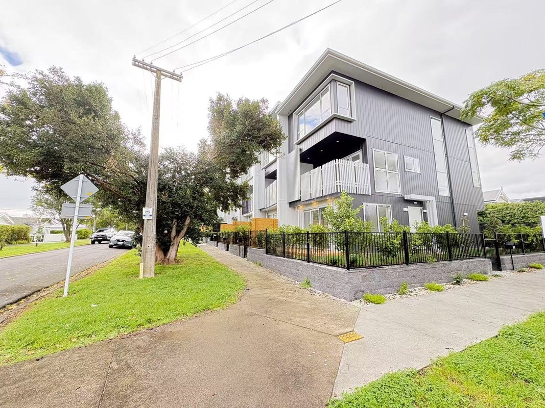 26 Lancing Road, Sandringham, Auckland - Carousel 18