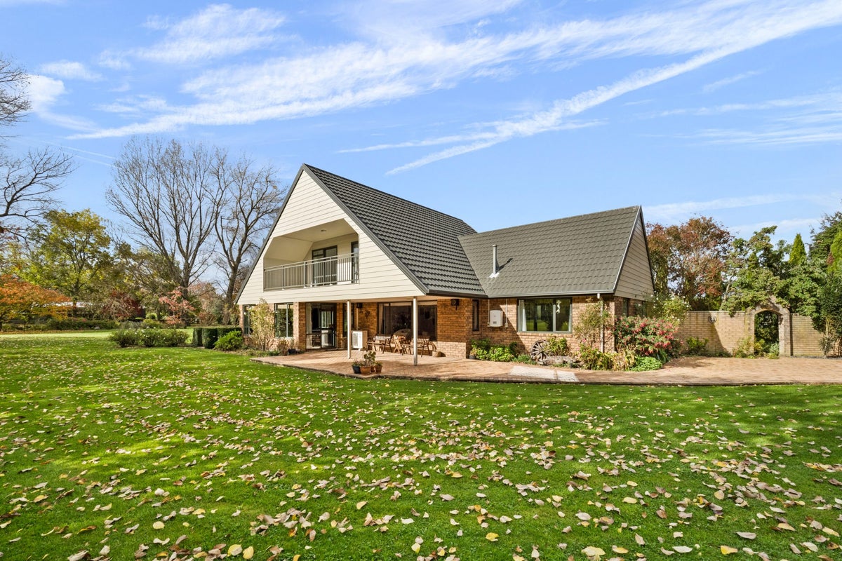72 Tarbottons Road, Tinwald, Ashburton - Carousel 1