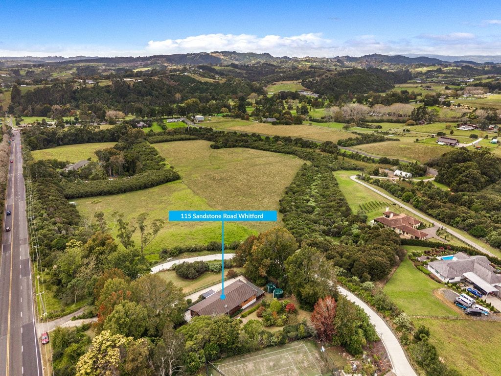 115 Sandstone Road, Whitford, Manurewa - Carousel 36