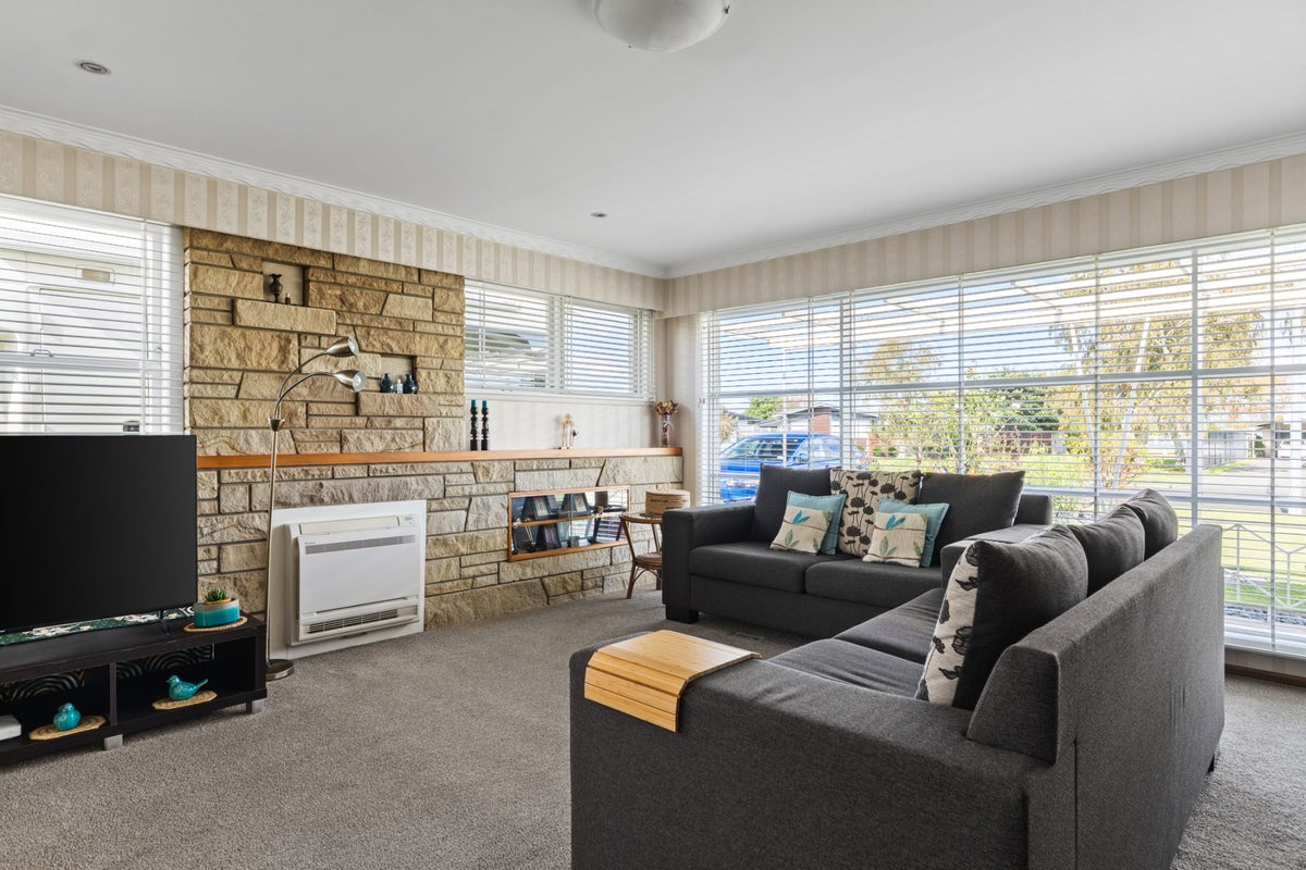 1029 Aberdeen Road, Te Hapara, Gisborne - Carousel 2