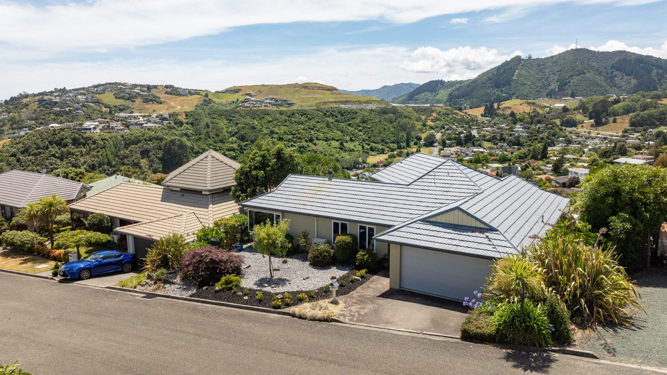 14 Calamaras Street, Enner Glynn, Nelson - Carousel 27