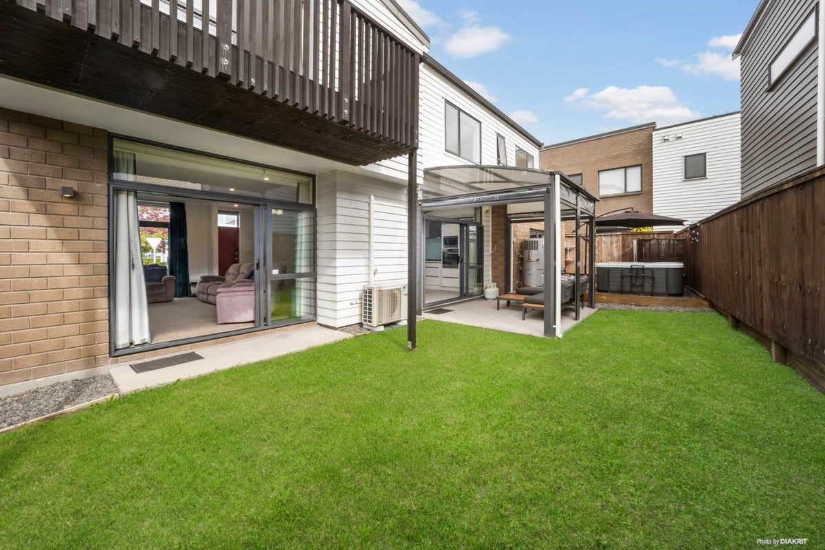 19 Mapou Road, Hobsonville, Auckland - Carousel 2