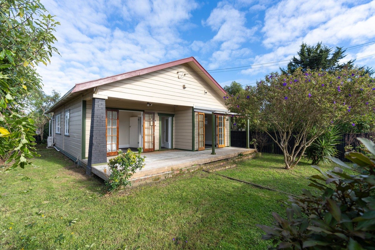 33 Mako Mako Road, Levin, Levin - Carousel 1