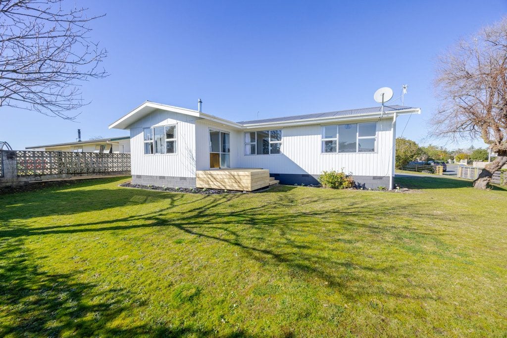 4 Cabot Place, Flaxmere, Hastings - Carousel 2