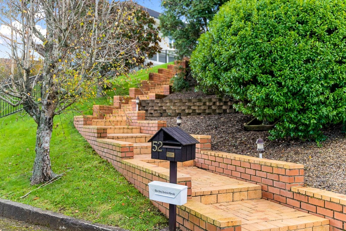 52 Edmund Street, St Heliers, Auckland - Carousel 2
