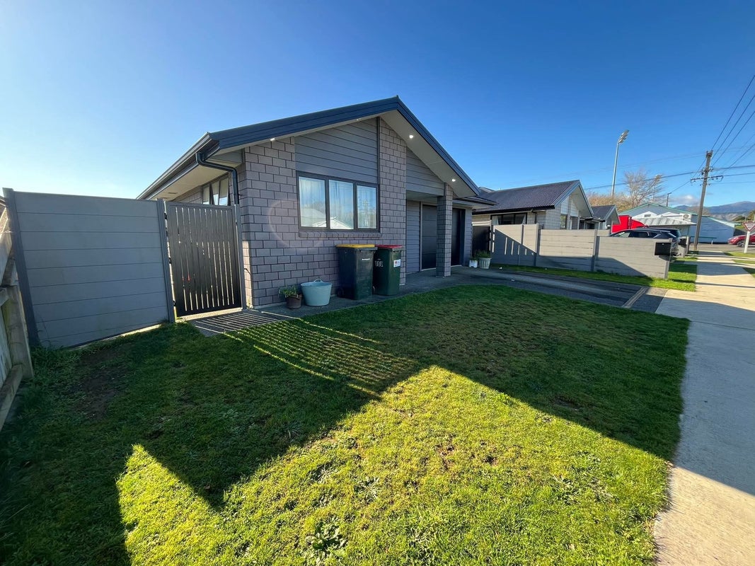 4 Trafalgar Street, Levin, Levin - Carousel 2