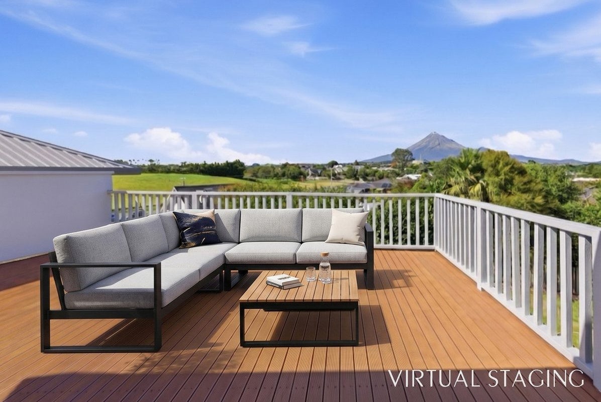 13D Kipling Drive, Whalers Gate, New Plymouth - Carousel 1