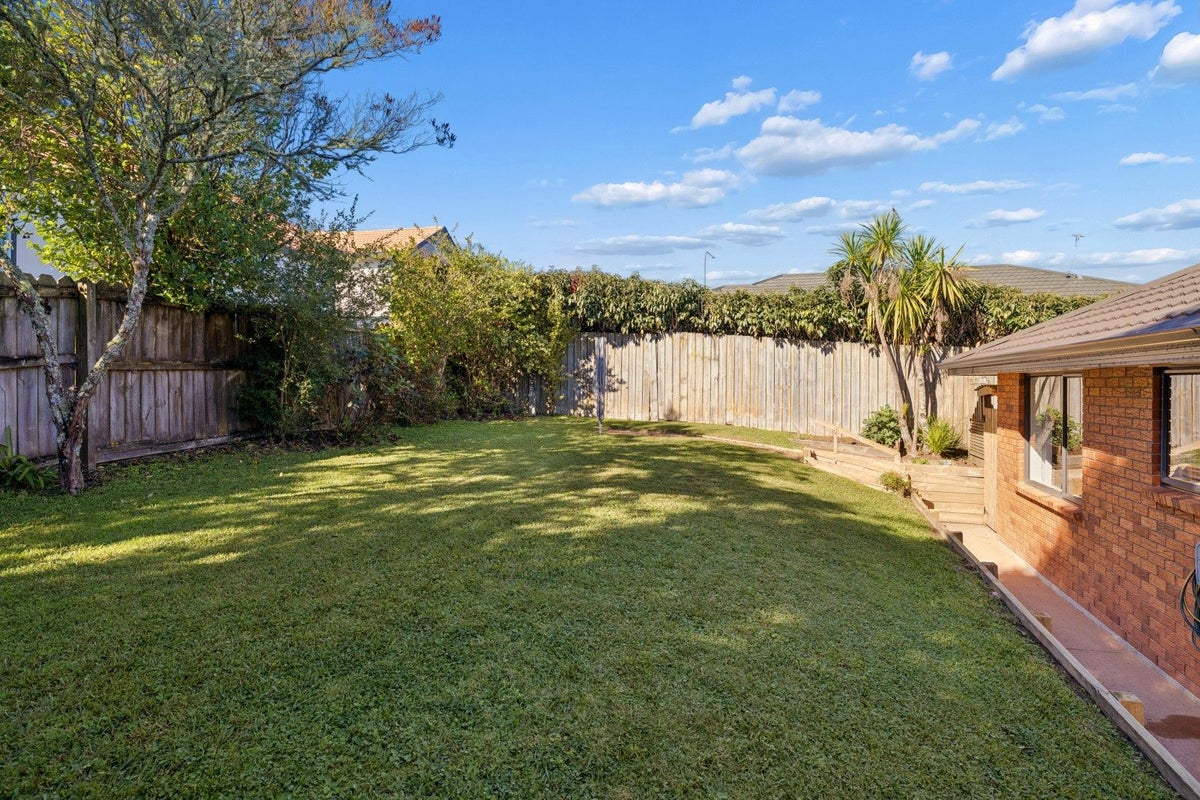 9 Louvain Place, Greenhithe, Auckland - Carousel 19