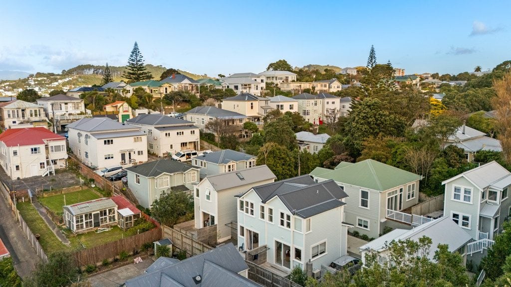 146C Hanson Street, Newtown, Wellington - Carousel 13