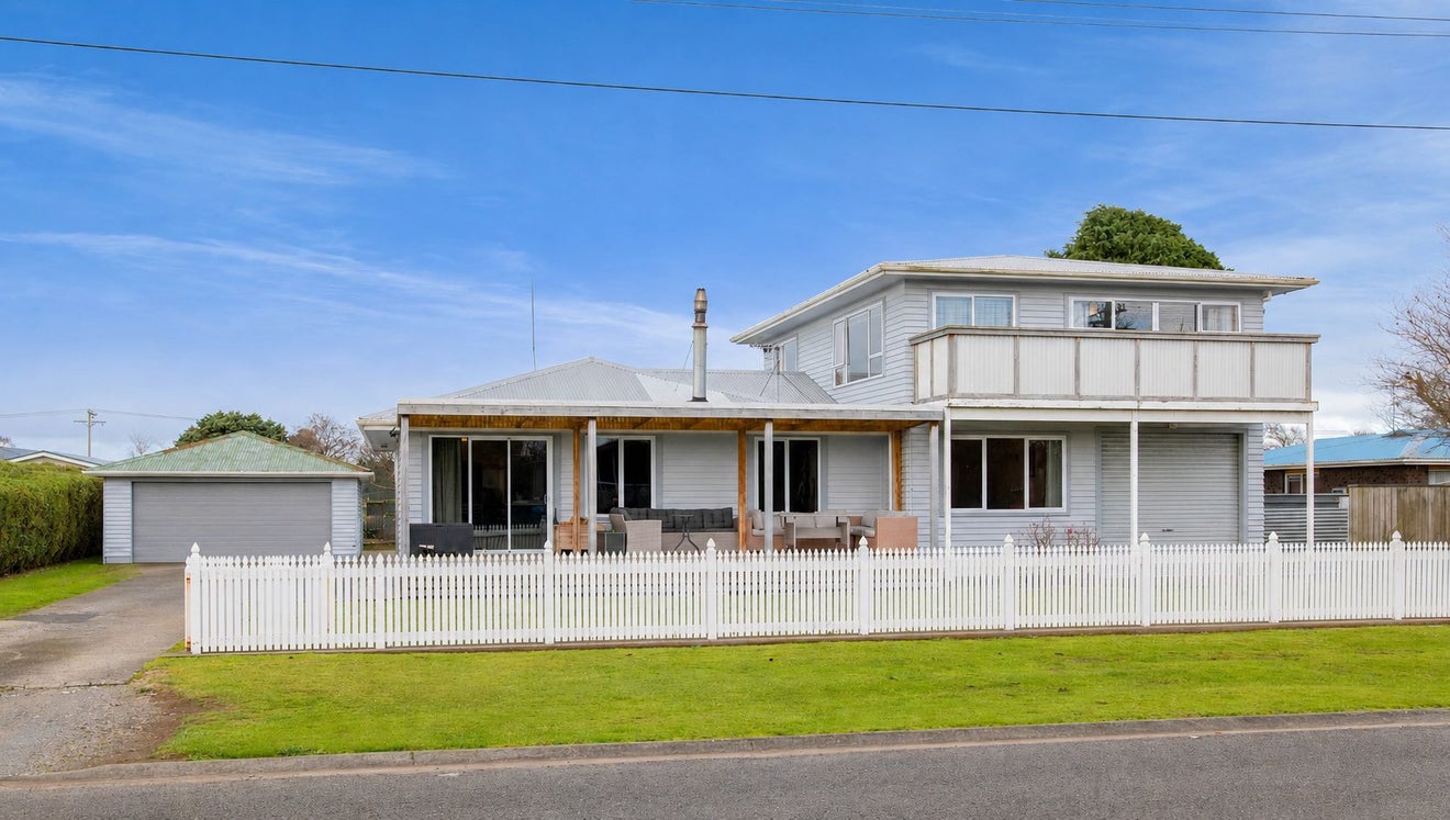 15 Grey Street, Normanby, Hawera - Carousel 1