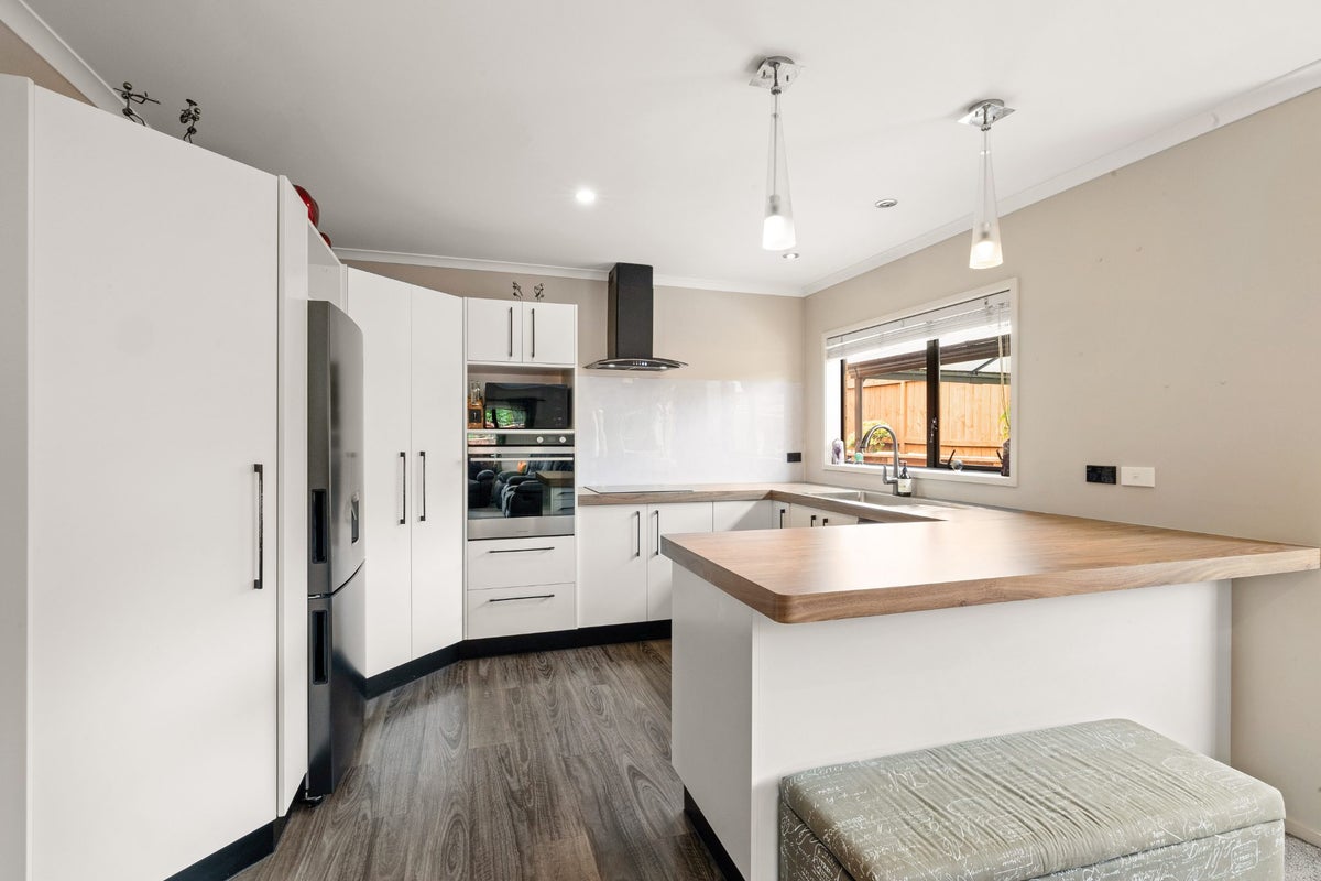32 Mace Street, Waitara, Waitara - Carousel 1