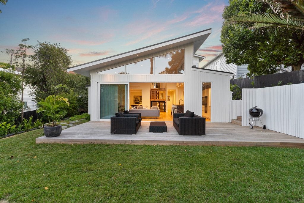 95 Warnock Street, Westmere, Auckland - Carousel 2