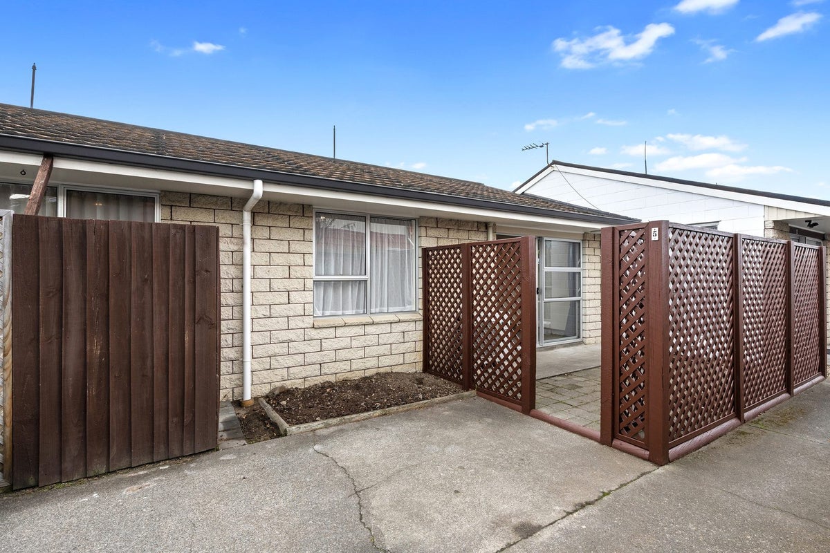 5/46 Longfellow Street, Sydenham, Christchurch - Carousel 1