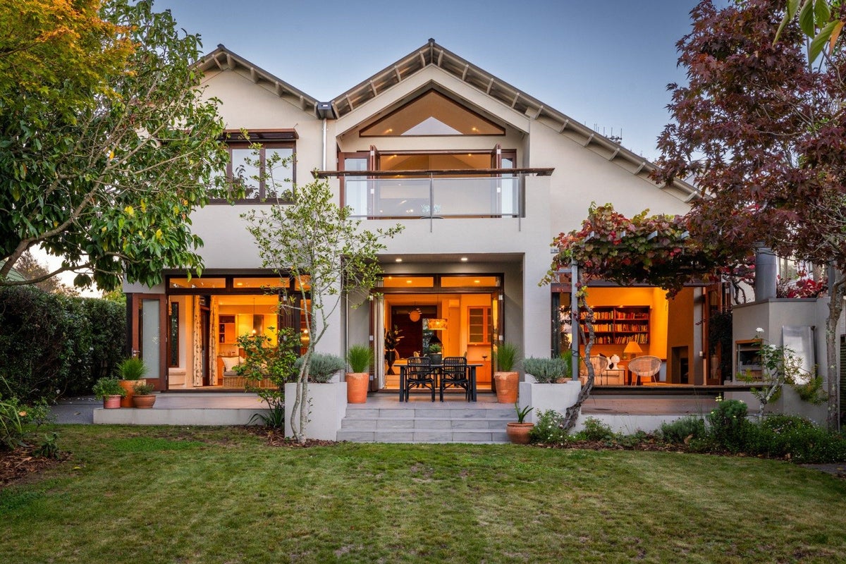 1A Gillean Street, Havelock North, Havelock North - Carousel 1