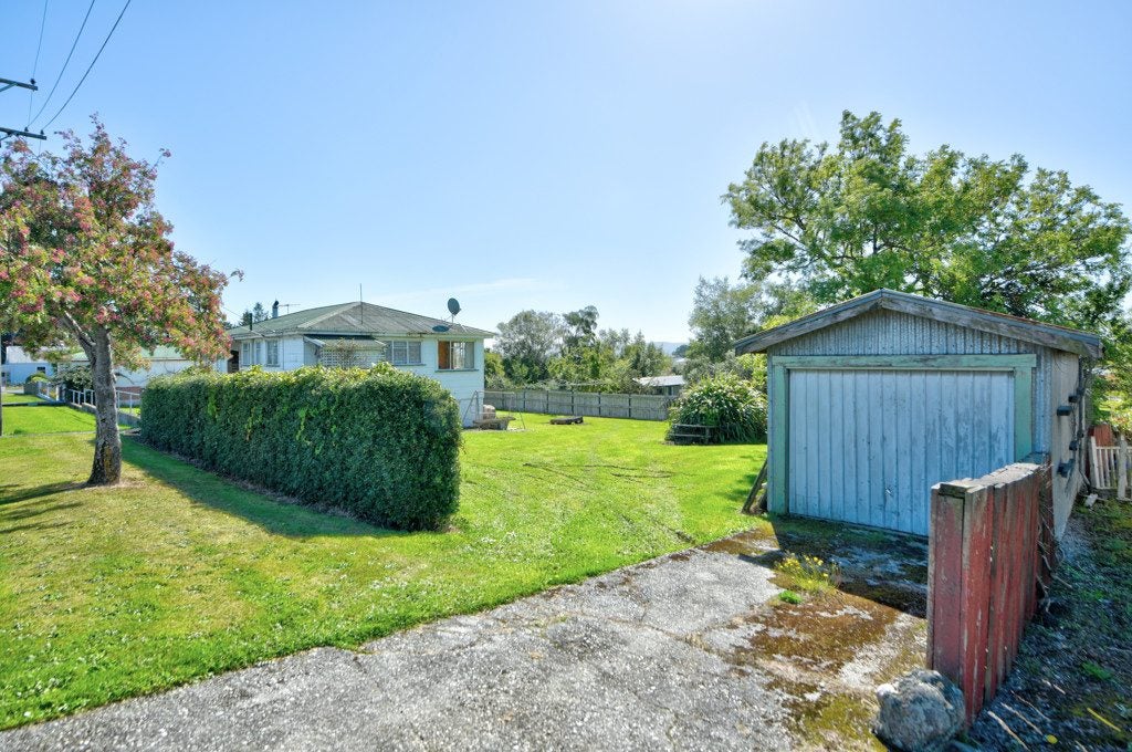 4 Bedford Street, Tapanui - Carousel 2