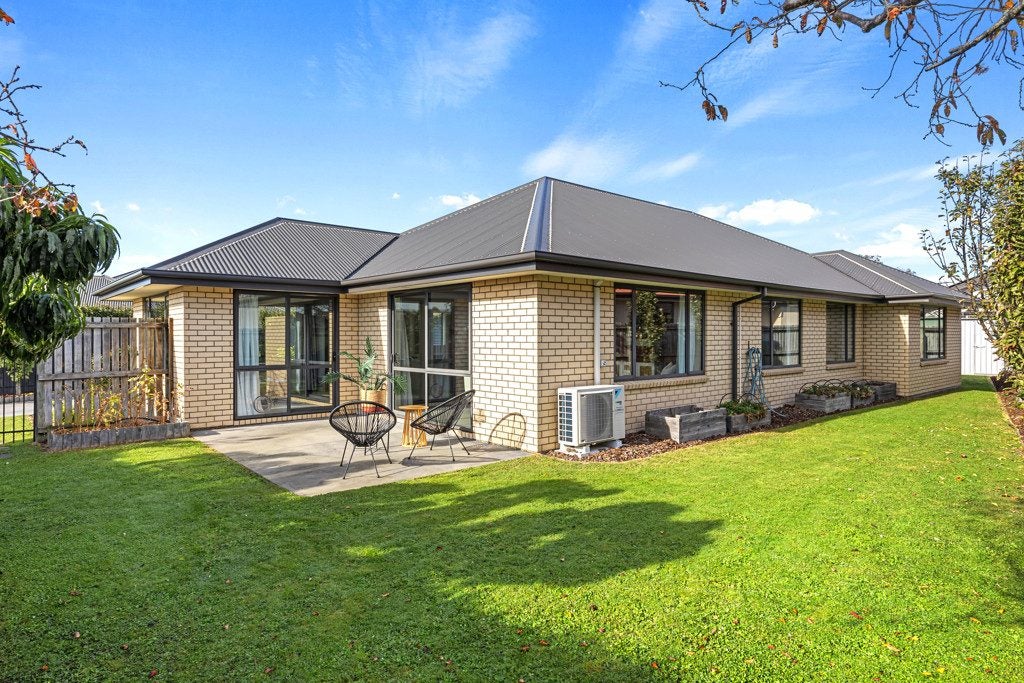 12 James Hight Drive, Halswell, Christchurch - Carousel 17