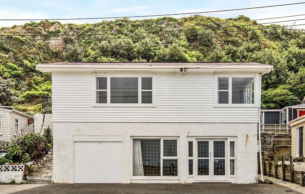 34 Moa Point Road, Moa Point, Wellington - Carousel 1
