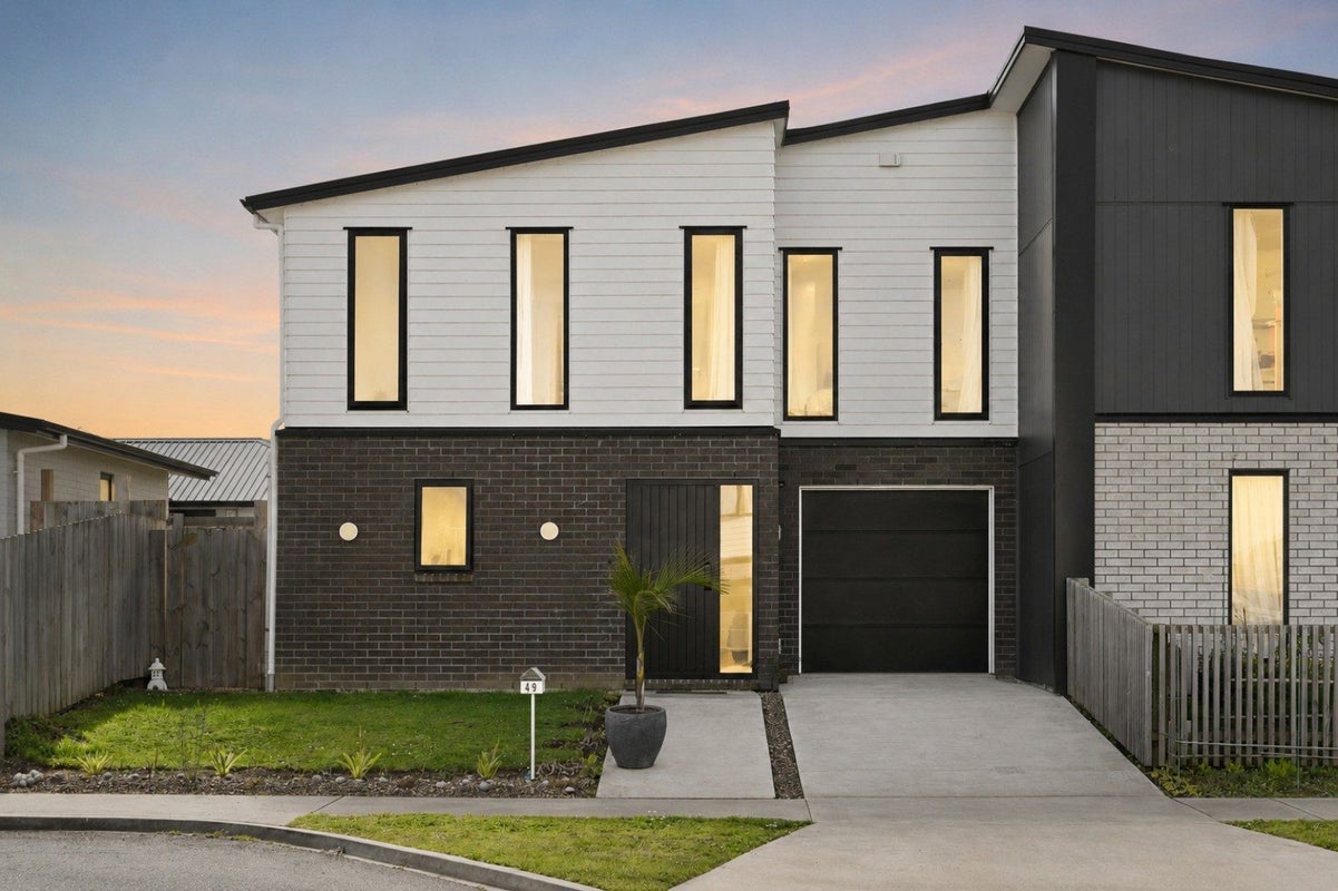 49 Te Tiireke Drive, Glenview, Hamilton, Waikato - Carousel 1