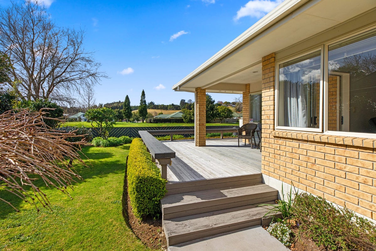 257 St Andrews Drive, Bethlehem, Tauranga - Carousel 2